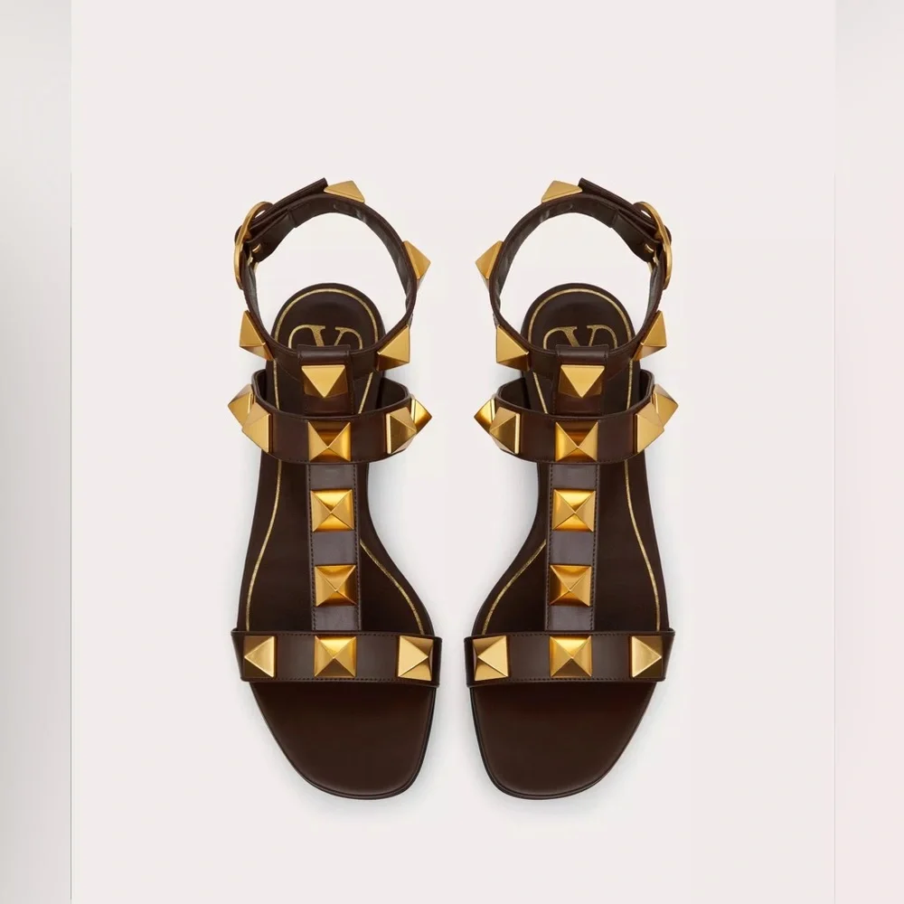 Valentino Roman Stud Sandal - Picture 6 of 6